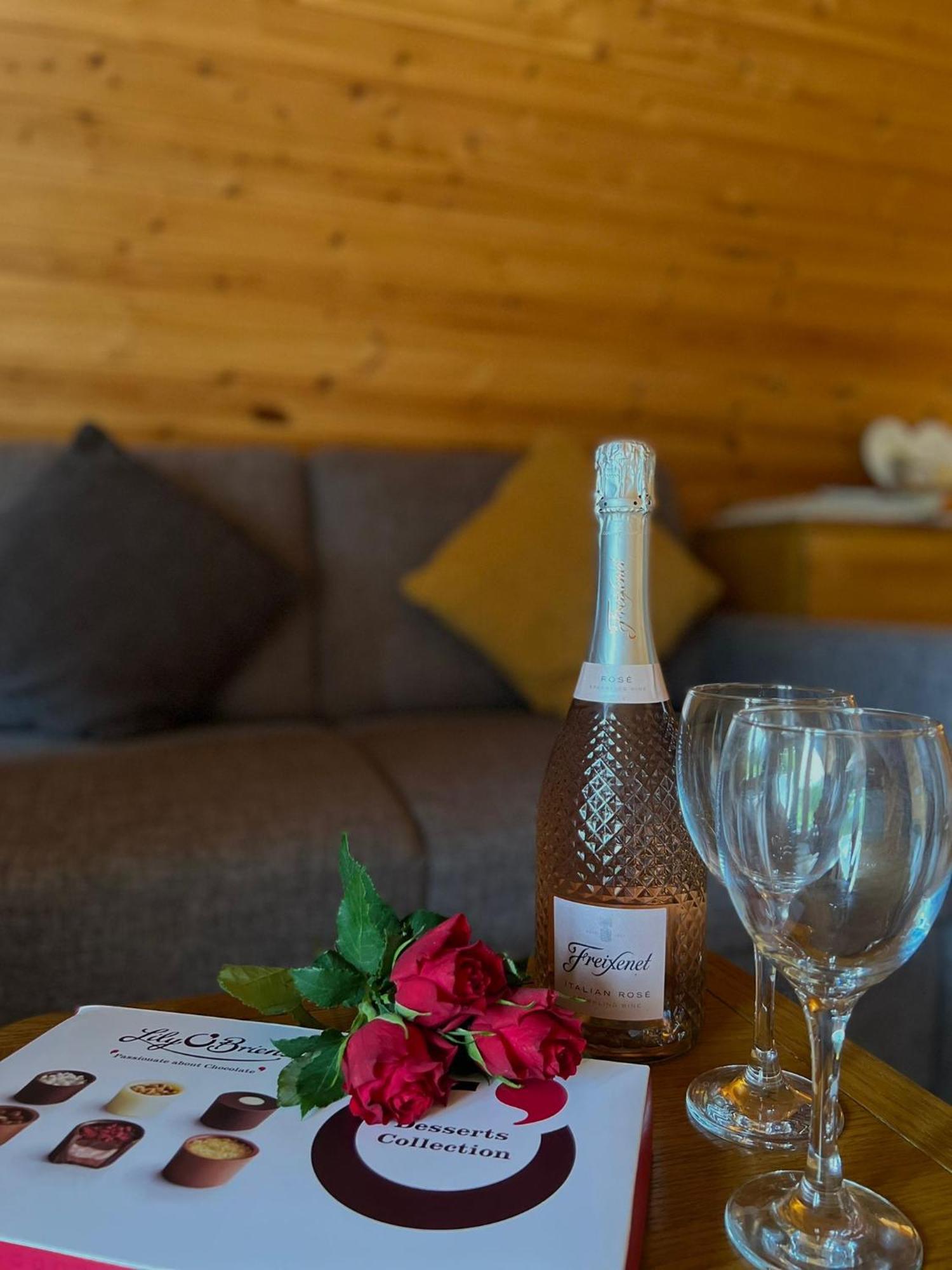 Cosy Cabins At Westfield Farm, Isle Of Wight ヤーマス エクステリア 写真